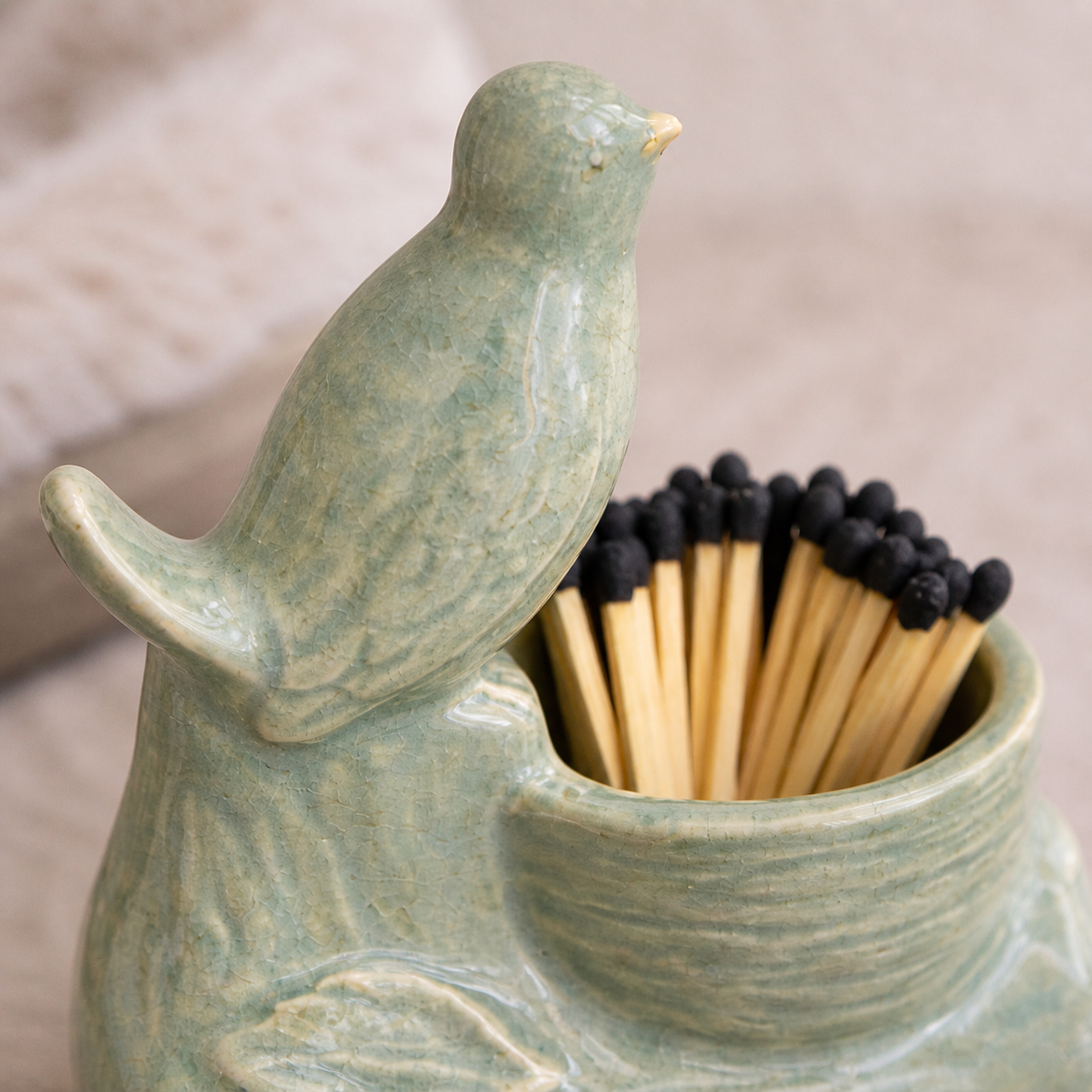 Vintage McCoy Ceramic Bird Planter Match Holder ( MID 20th Century)